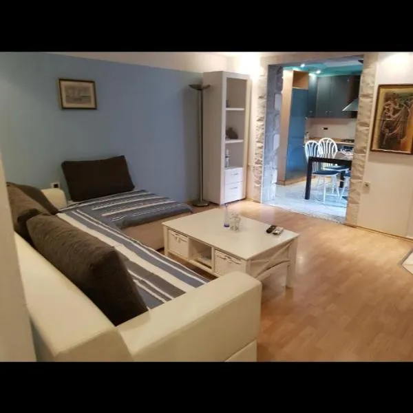 Apartman Lucija, hotell sihtkohas Selce