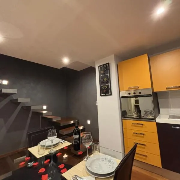 Viesnīca Cavour Luxury Apartment pilsētā Brindizi