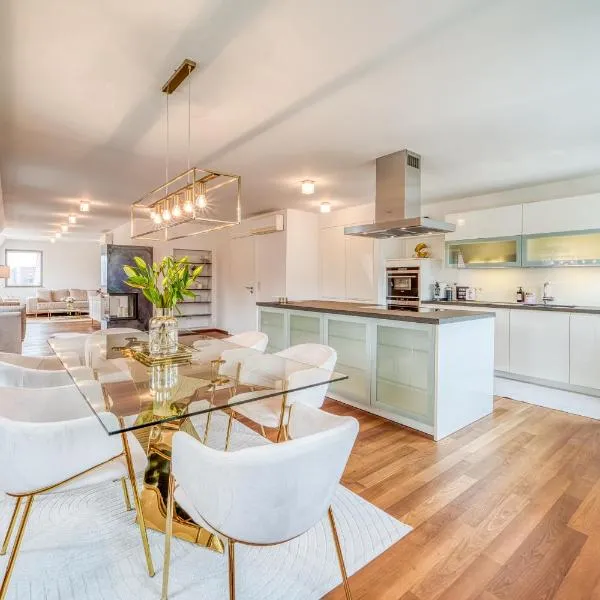 Luxury Penthouse in the center, hotel in Nürnberg