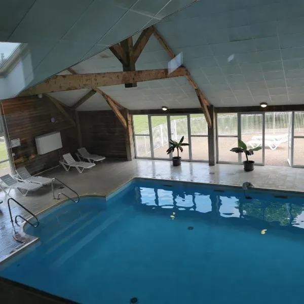 Les Portes d'honfleur, hotel em Boulleville