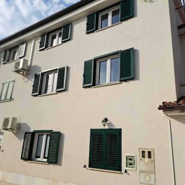 apartmaji strunjan, hotel v destinaci Strunjan