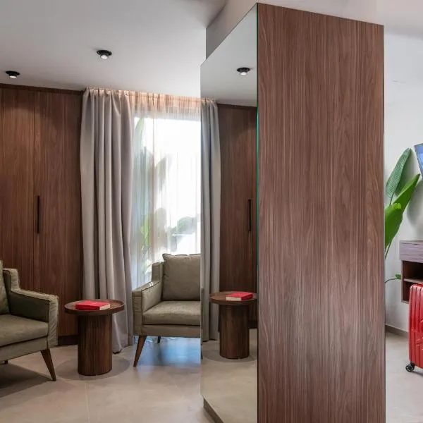 CENTRO Suites, hotel di Kalamata