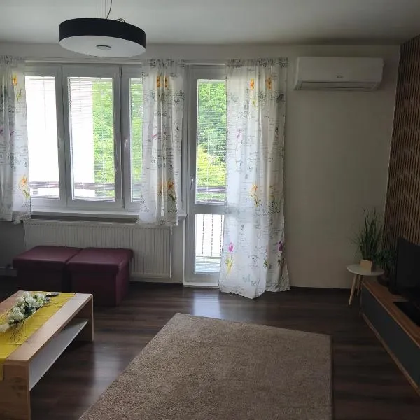 Apartmán Eli, hotel en Stará Turá