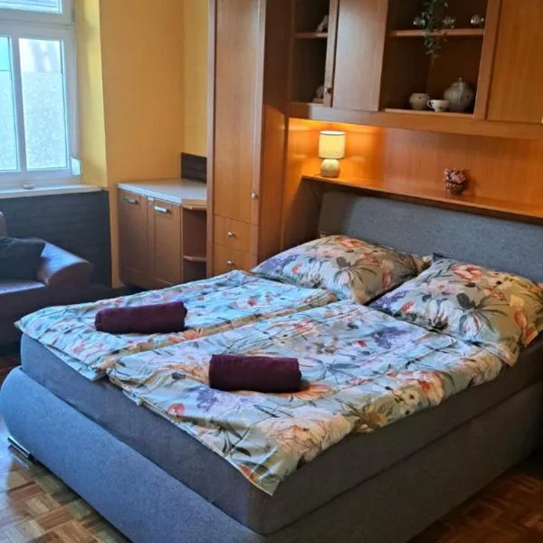 Lehel Apartman, hotel v destinaci Keszthely