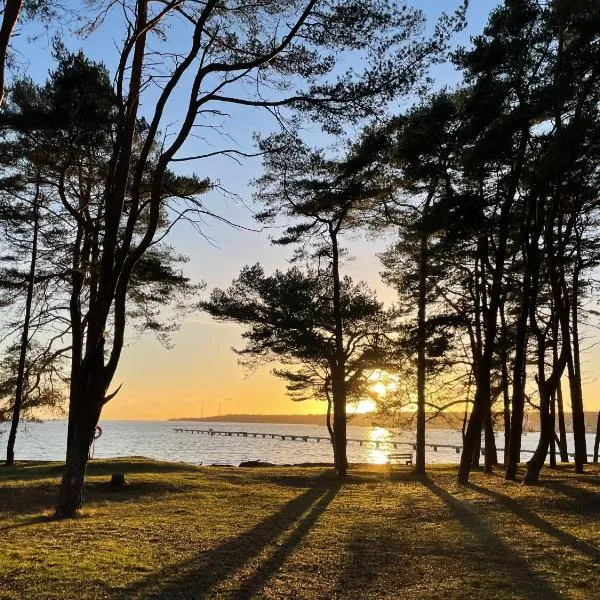 Hälleviks Strandstugor, hotel u gradu Selvesborg