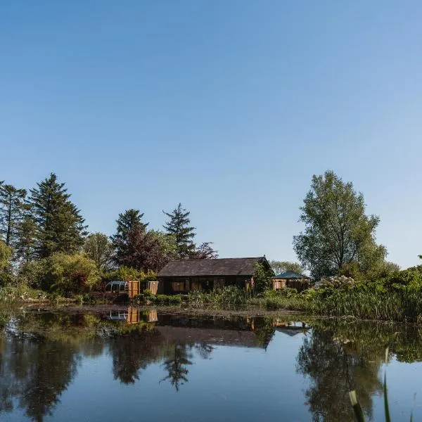 Luxury Retreat -Perfect To Explore The North Coast, hotel v destinaci Macosquin