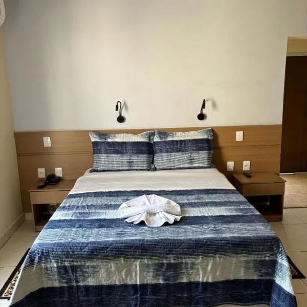 Avenida Palace Hotel, hotel in Mariana