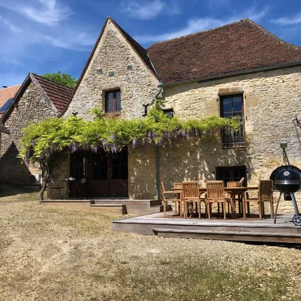 Le Vieux Fournil, hotel v destinácii Fanlac