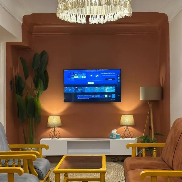 شقة فندقية بالأسكندرية - ميامي - برج البارون مقابل الشاطئ, hotel in Alexandria