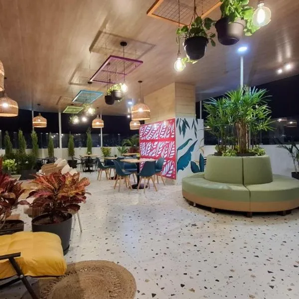 VICTORIA COLOR Hotel, khách sạn ở Tacna