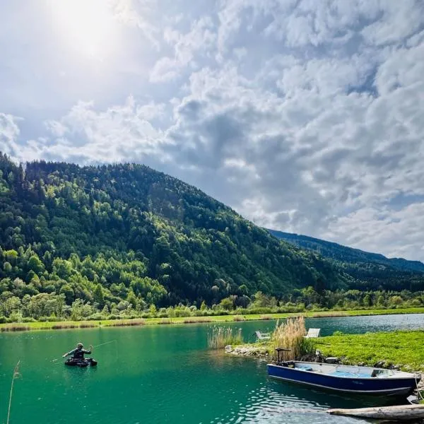 Haus am See, hotel a Mühldorf