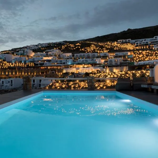 Cova Mykonos Suites, hotel a Platja d'Elia