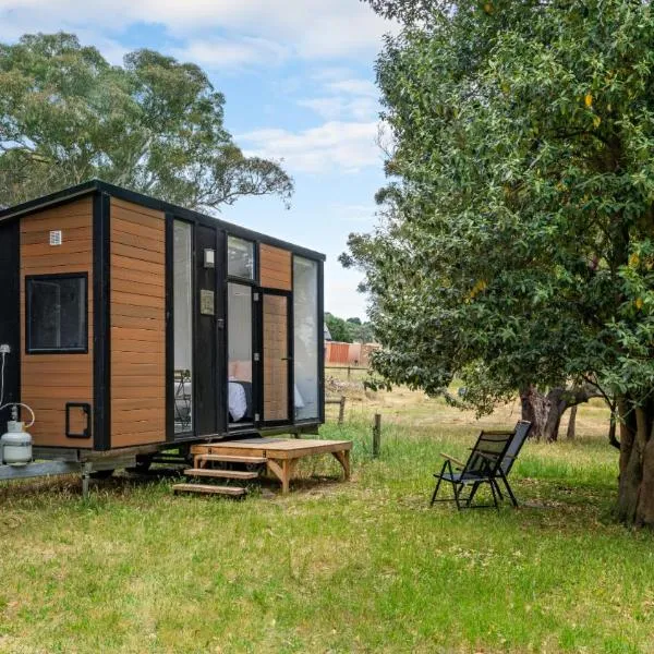 Skye High Cabin by Tiny Away, hotel v destinaci Lyndhurst South