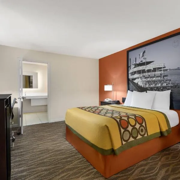 Super 8 by Wyndham New Orleans, hotel in New Orleans