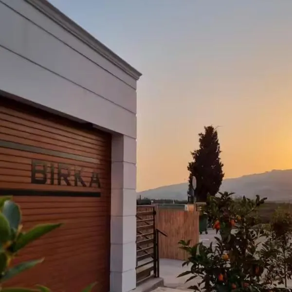 BiRKA - סוויטות מהממות מול נוף בריכת רם, hotel v destinaci Mas'ada