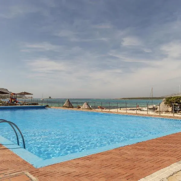 HOTIDAY Room Collection - Stintino, hotel v destinaci Stintino