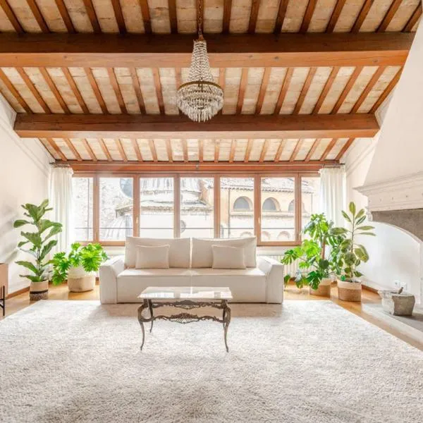 Calmaggiore Apartment, hotel v destinaci Treviso