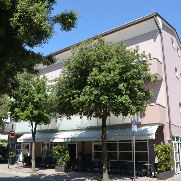 Hotel Tivoli, hotel en Lignano Sabbiadoro