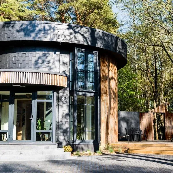 Ainulaadne Ringmaja liivaranna läheduses, hotel in Vääna-Jõesuu