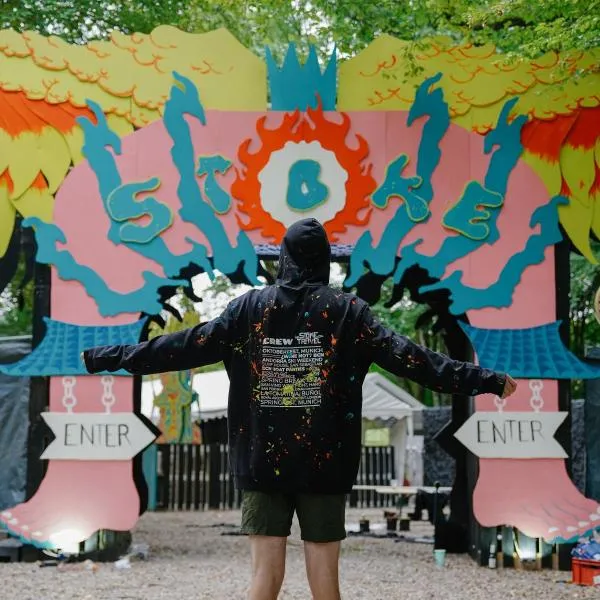 Oktoberfest and Springfest All-Inclusive Festival Camping, hotel in Munich