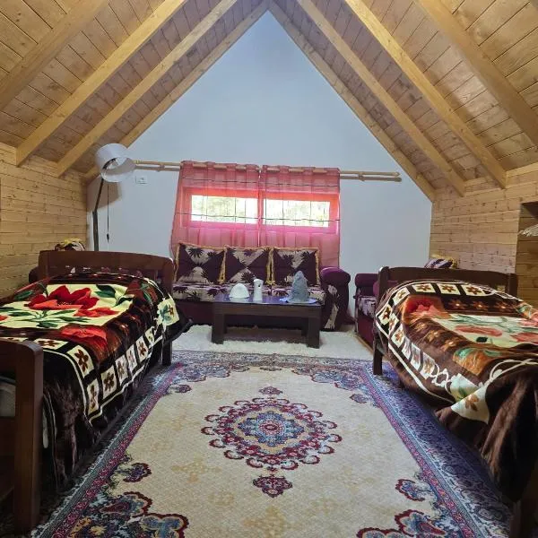 Guesthouse Lika, hotelli 