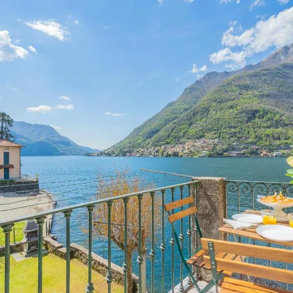 Deriva Apartment on Careno's Beach by Rent All Como, hotel v destinácii Nesso