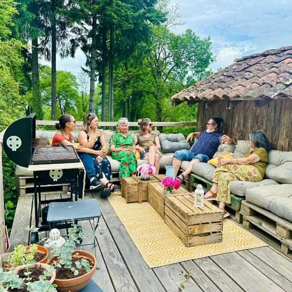 Gîte Brin de Nature au cœur de la nature bugiste, hotel em Ambérieu-en-Bugey
