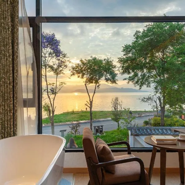 Blue Sea Hotel、大理市のホテル