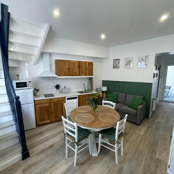 la p'tite pomme, hotel in Forges-les-Eaux