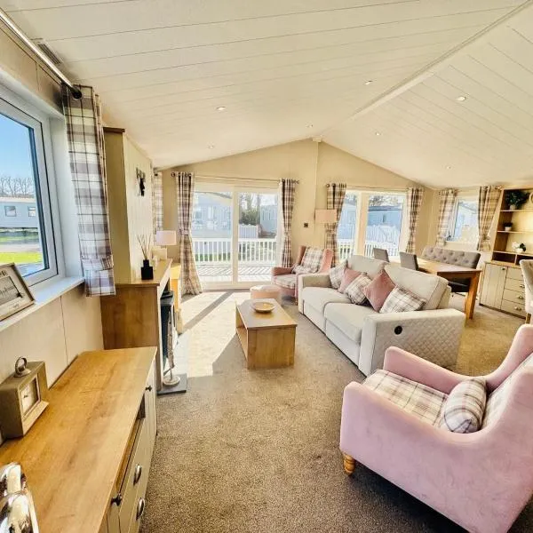 The Pink Lady with games table, hotel in Walton-on-the-Naze