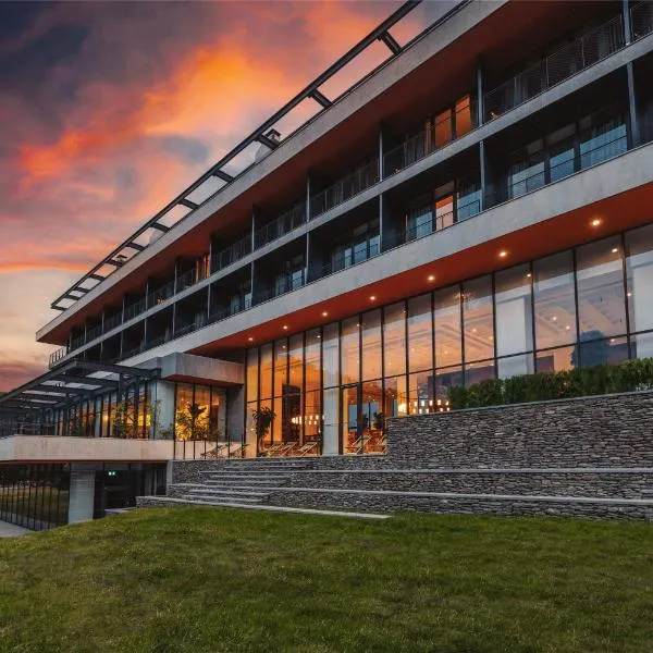 Kvareli Lake Resort, hotel v destinaci Kvareli