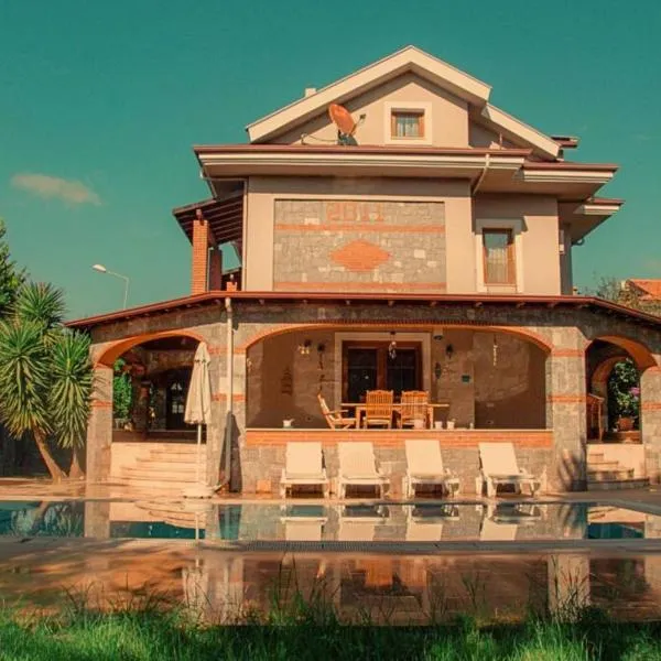 Luxury Villa Neighboring Oludeniz, khách sạn ở Fethiye