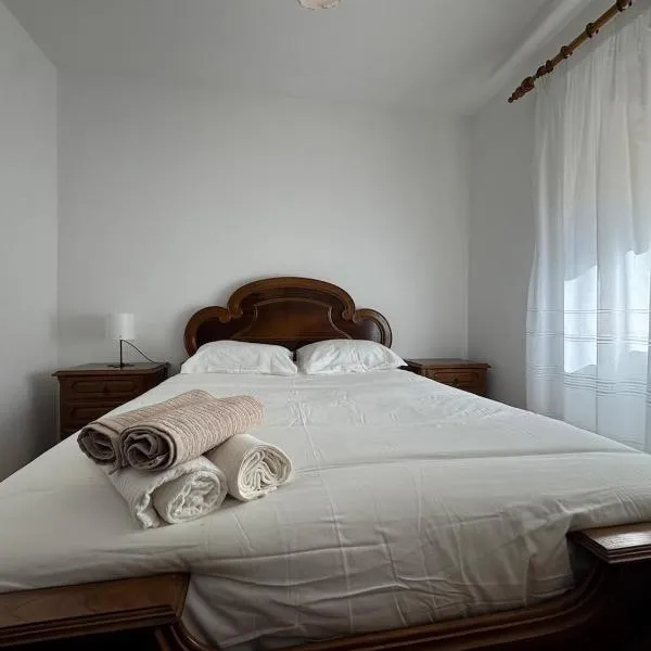 Casa Outeiro Polo 1, hotel in Marinhas
