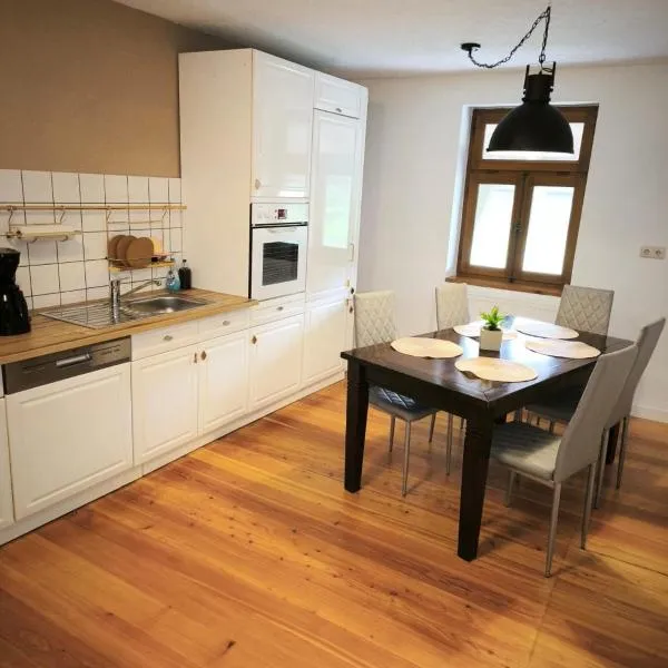 4 Schlafzimmer Apartment, hotel in Mengsberg