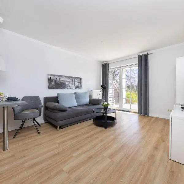 CBlue "Ferienhaus am Yachthafen - Duene", מלון ברוסטוק