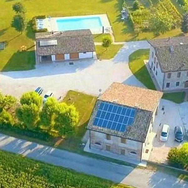 La Garzaga Turismo Rurale, hotel Ceresarában