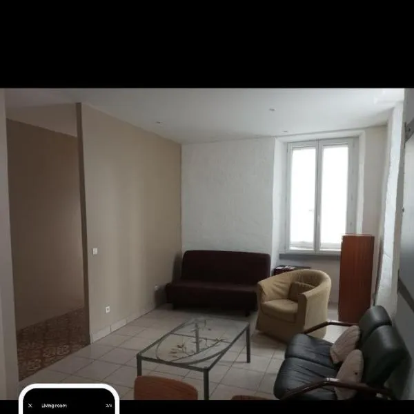 Un Appartement village médiéval, hotel in Saint-Germain-Laval