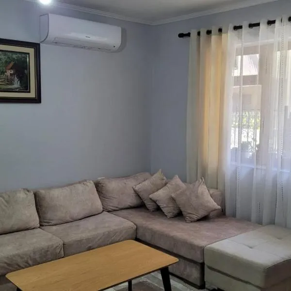 Brayan guest house, hotel in Pogradec