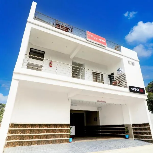 Super Hotel O JP INN, hotel di Gorakhpur