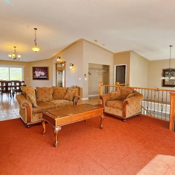 Misty Mountain Inn & Suites, hotel in Grande Cache