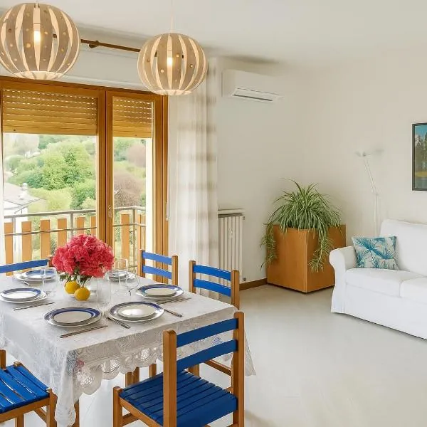 Lake Como Victoria Apartment, hotel v destinácii Oliveto Lario
