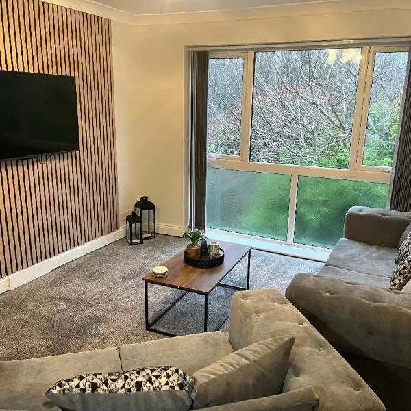 Modern flat-apartment in Marton, hotel in Marton