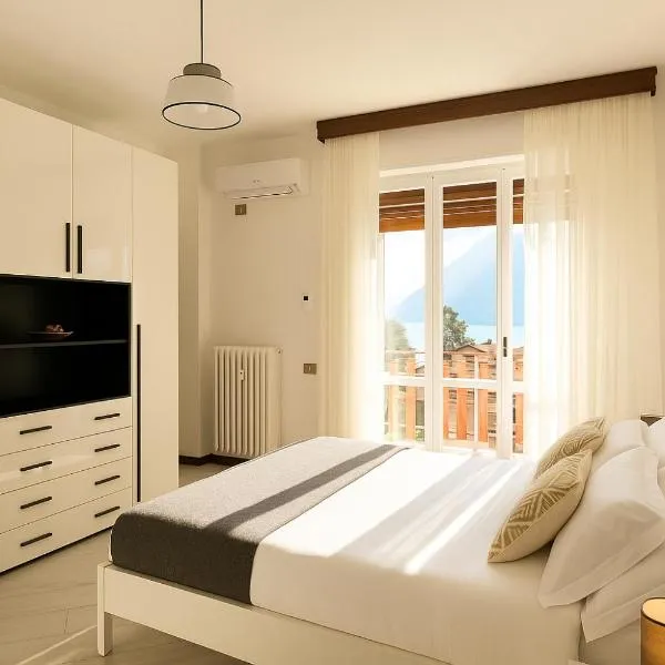 Lake View Apartment - Parking Included, hotel v destinaci Oliveto Lario
