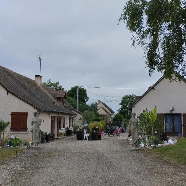 Gite N 4 du Bas Coudreau, hotel v destinácii Rosnay