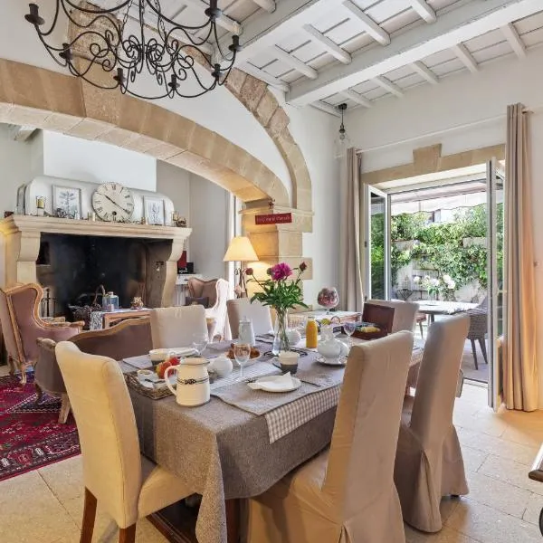 L'ORANGERIE Chambres d'hotes de charme, hotel v destinaci Valros