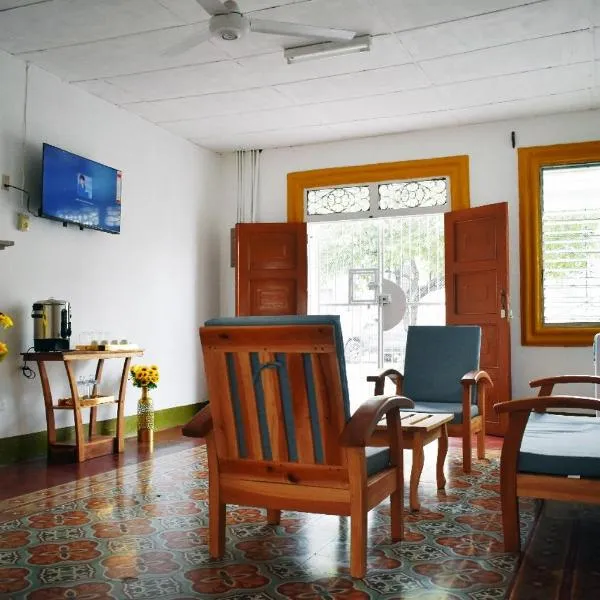 Casa Girasol, hotel in Granada