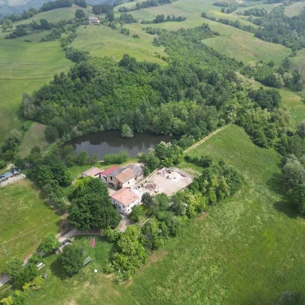 La Collina dei Conigli - immersi nella natura, hotel in Montebabbio