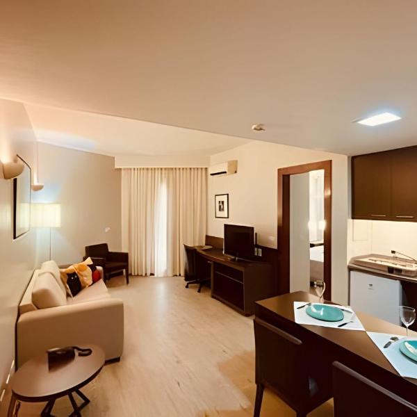 Bonaparte Hotel - Conforto, localização e lazer no coração de BSB!