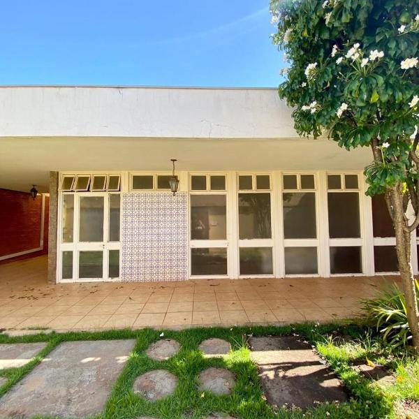 Descomplica Hostel
