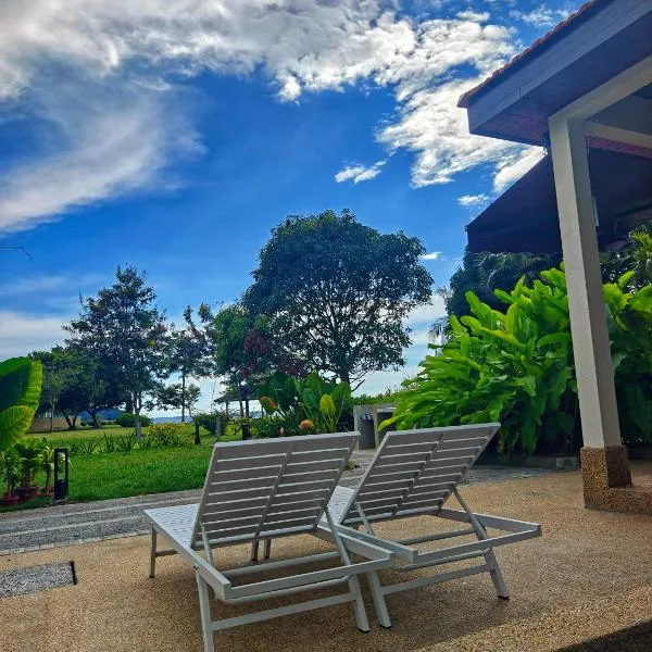 Sabah Beach Villas & Suites, hotel v destinaci Kota Kinabalu